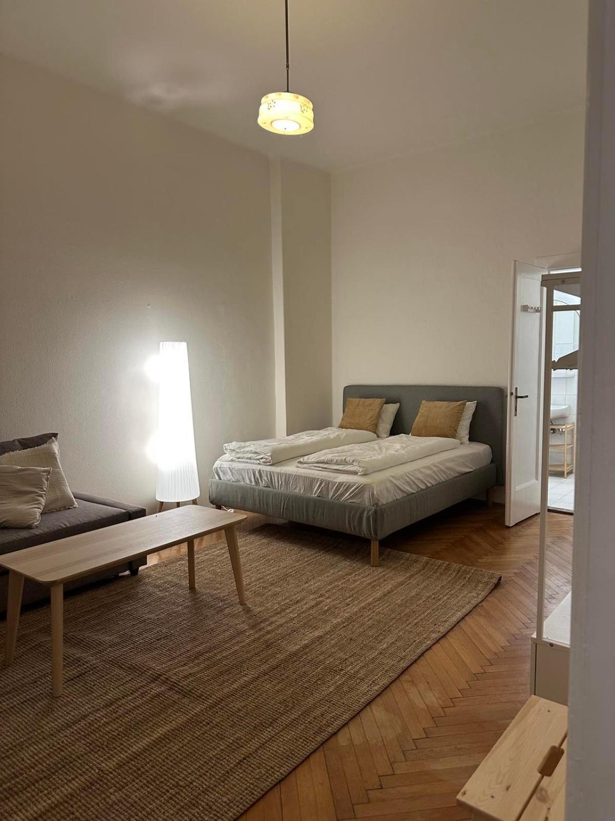 Apartment Somogyi With Balcony *